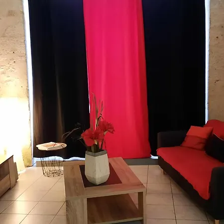 En Centre Historique Apartment *